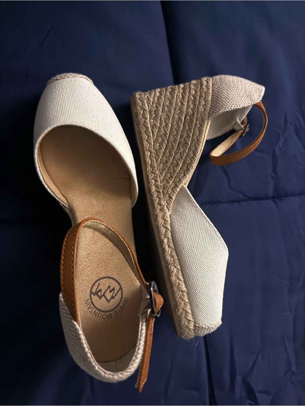 White Mountain Womens Cream Espadrille Wedge Sandals 7.5 Wide